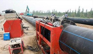 夏季PE管施工中焊接時(shí)需注意事項(xiàng)